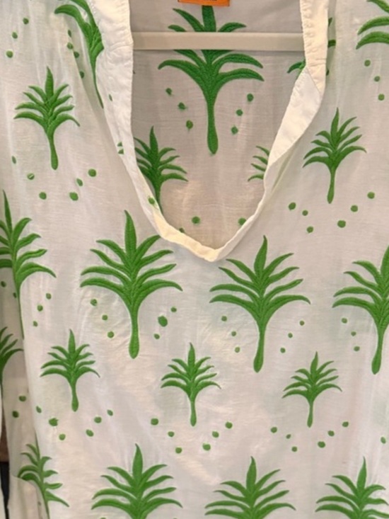 Tory Burch Tops - Tory Burch White Tunic with Green Palm Motif